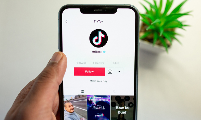 Jelajahi Dunia TikTok: Cara Efektif Mengunduh Video yang Paling Populer